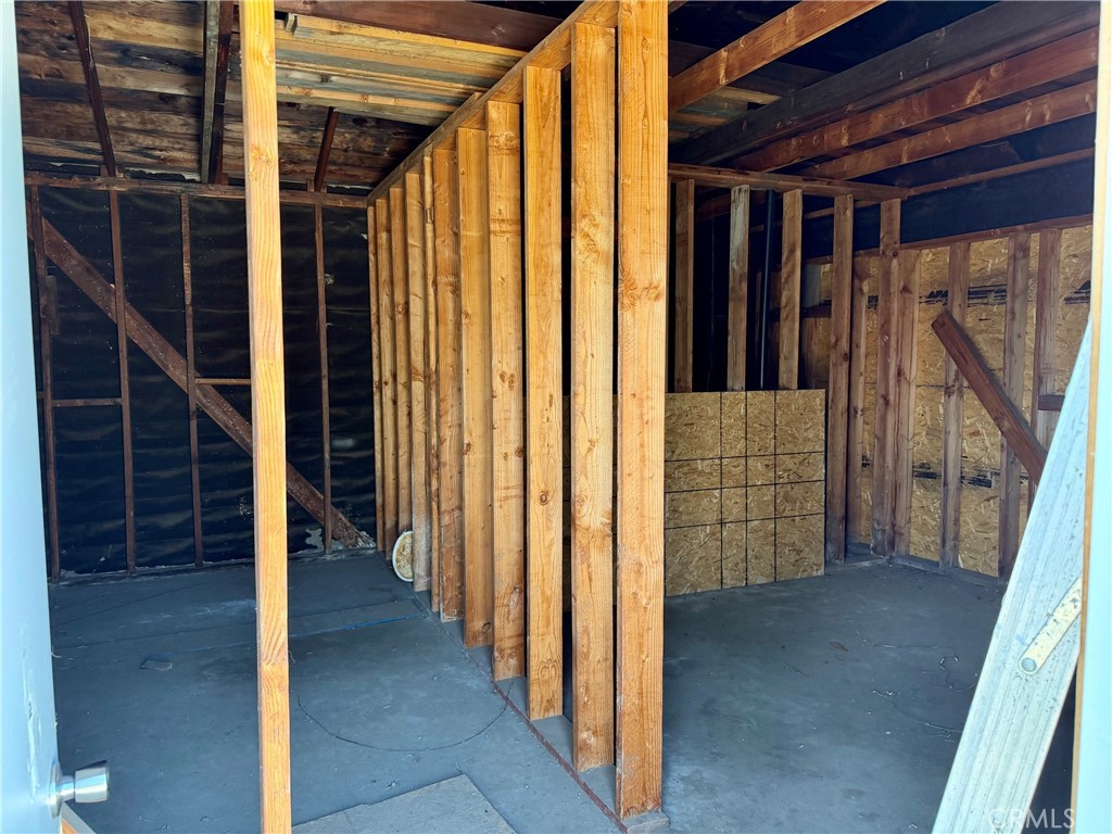 220 N Orange Avenue Property Photo 59
