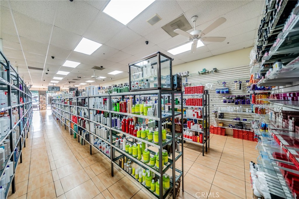8822 Washington Blvd Property Photo 10