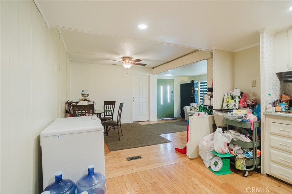 4400 Holt Boulevard 37 Property Photo 11