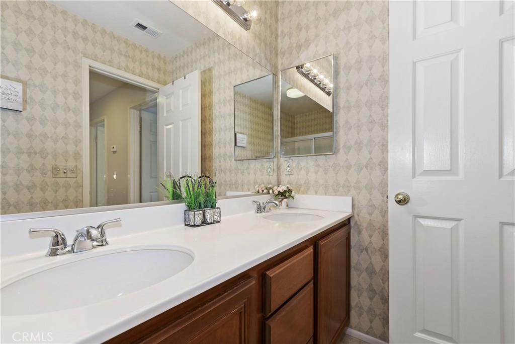 7340 Legacy Property Photo 31