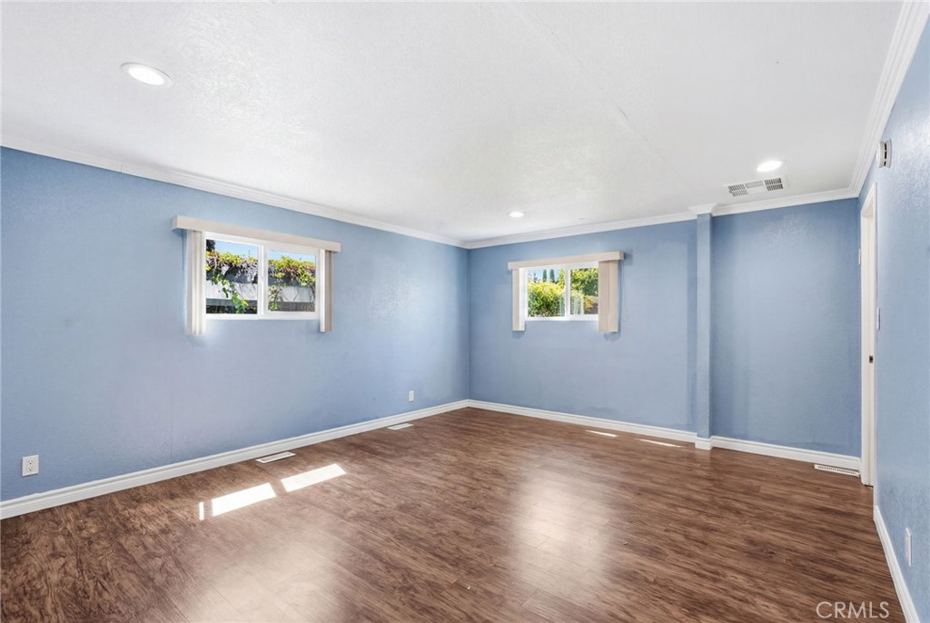 8787 Locust Avenue 99 Property Photo 10