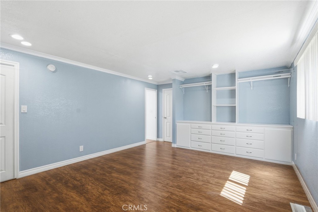 8787 Locust Avenue 99 Property Photo 11