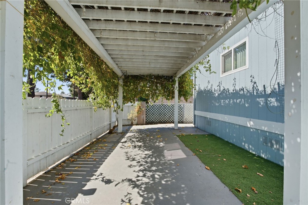 8787 Locust Avenue 99 Property Photo 21