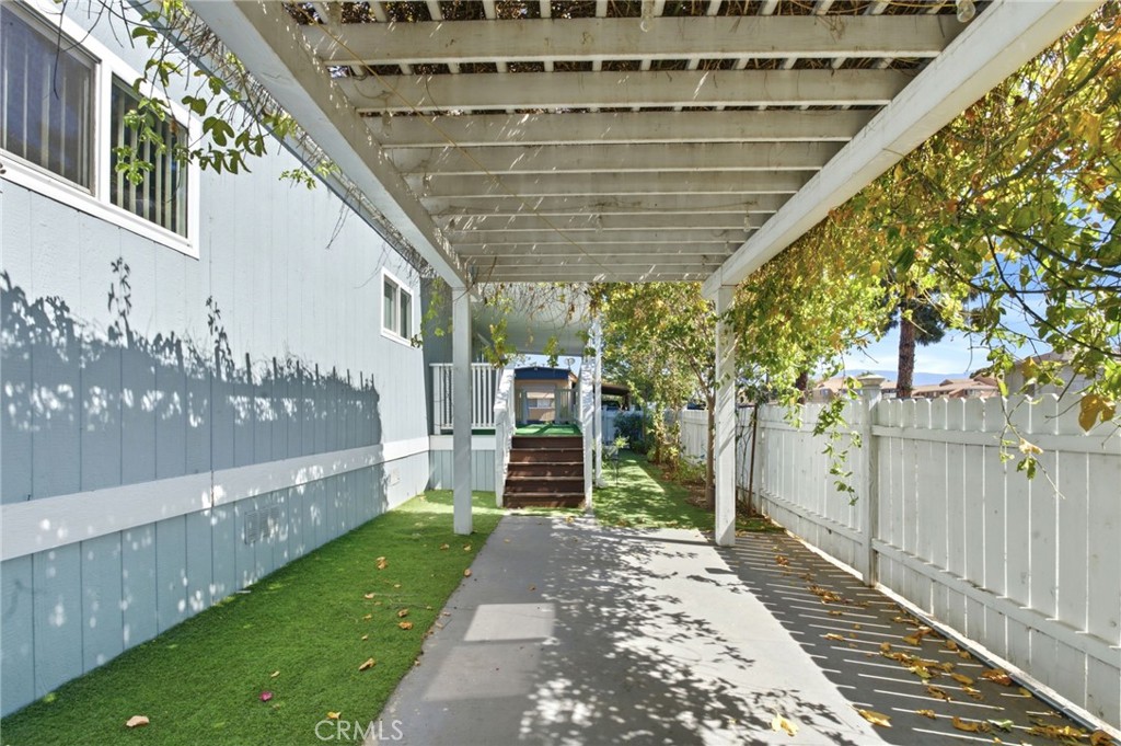 8787 Locust Avenue 99 Property Photo 22