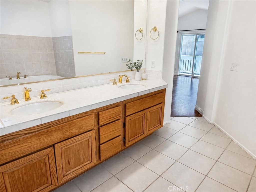 108 Citrus Ranch Property Photo 21