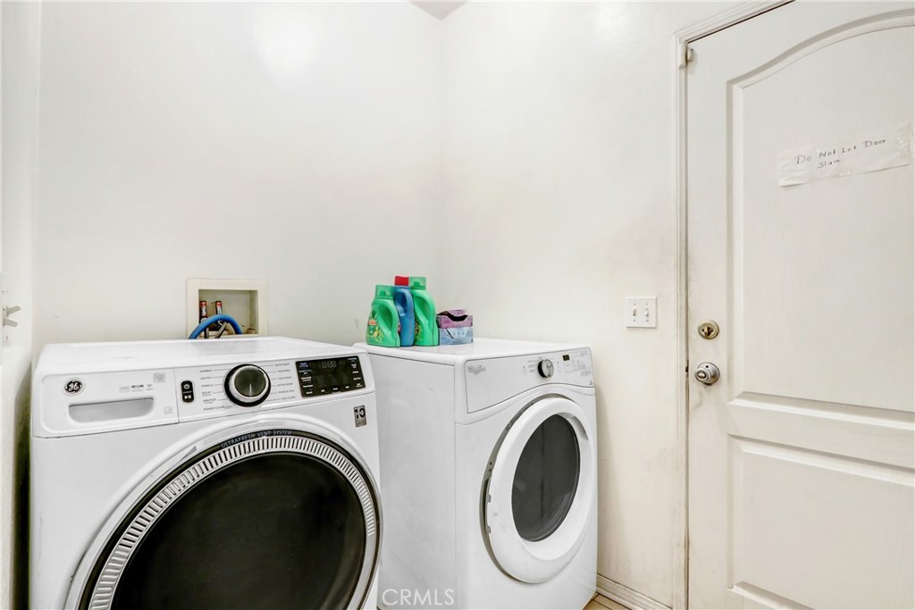 877 Peaceful Lane Property Photo 8