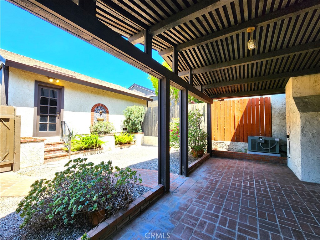 1264 Tarryglen Ln Property Photo 14