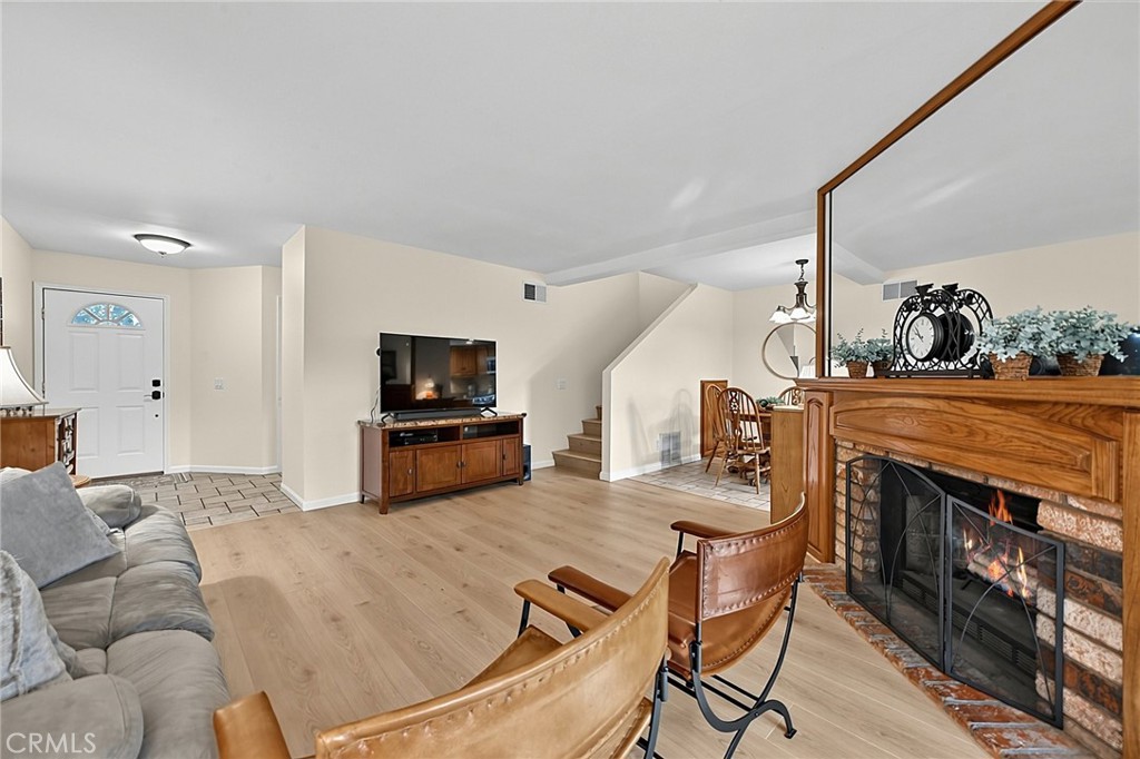 2245 Smoke Tree Lane Property Photo 15