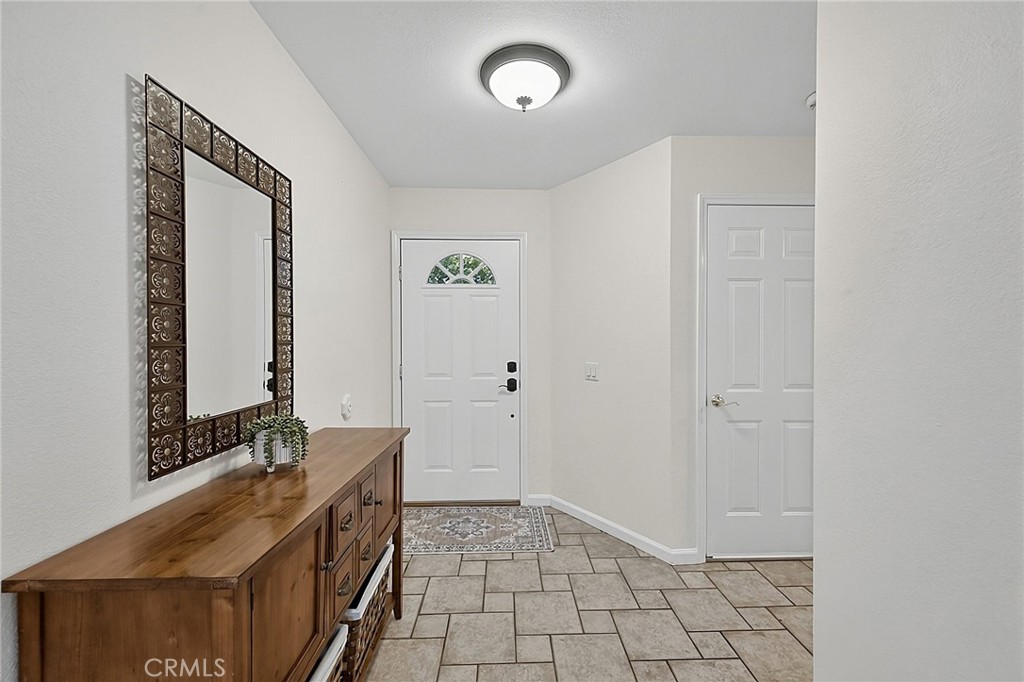2245 Smoke Tree Lane Property Photo 17