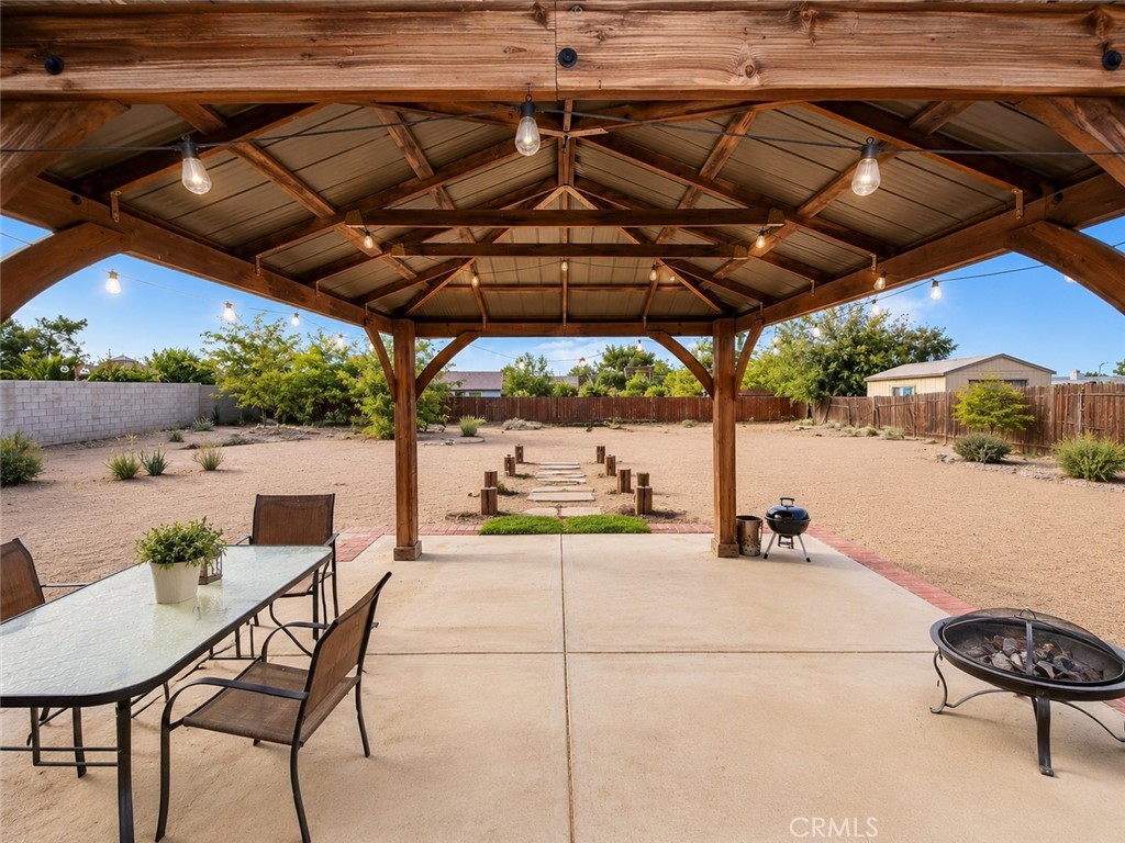 12556 Empire Place Property Photo 8