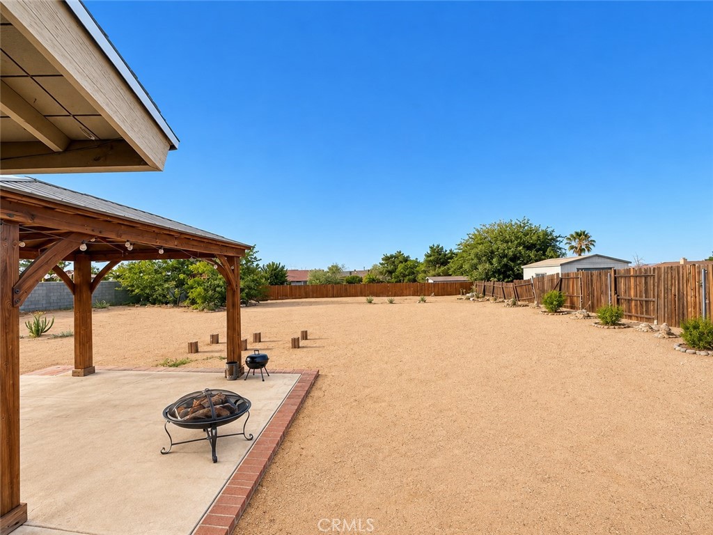 12556 Empire Place Property Photo 10