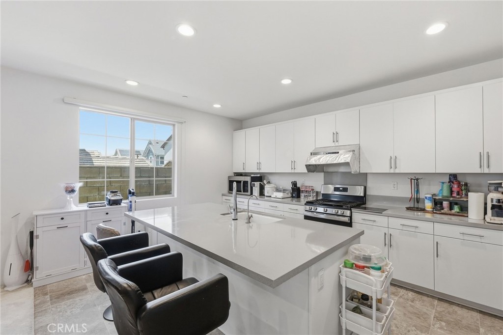7022 Calla Lily 3 Property Photo 4