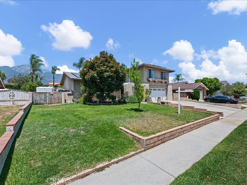 10306 Victoria Street Property Photo 3