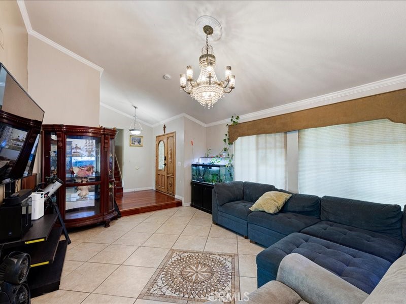 10306 Victoria Street Property Photo 5
