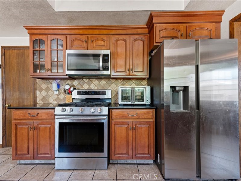 10306 Victoria Street Property Photo 12
