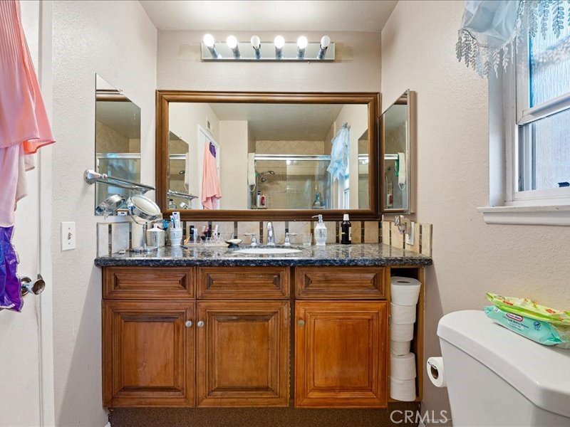 10306 Victoria Street Property Photo 18