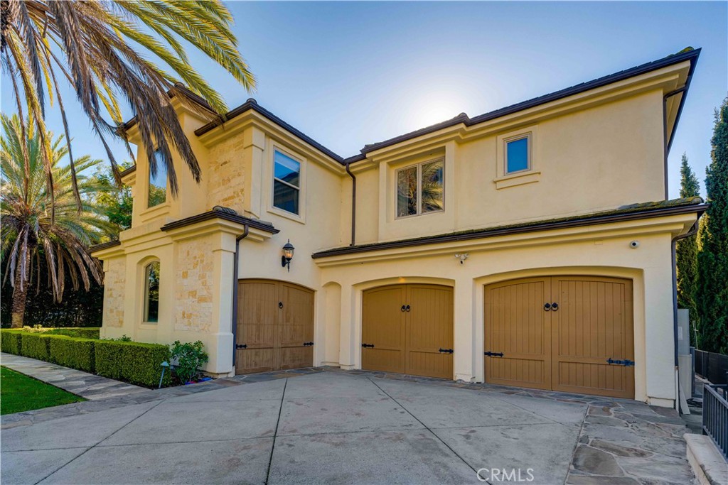 19426 Via Del Caballo Property Photo 3