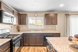 6978 Alderwood Drive Property Photo 8