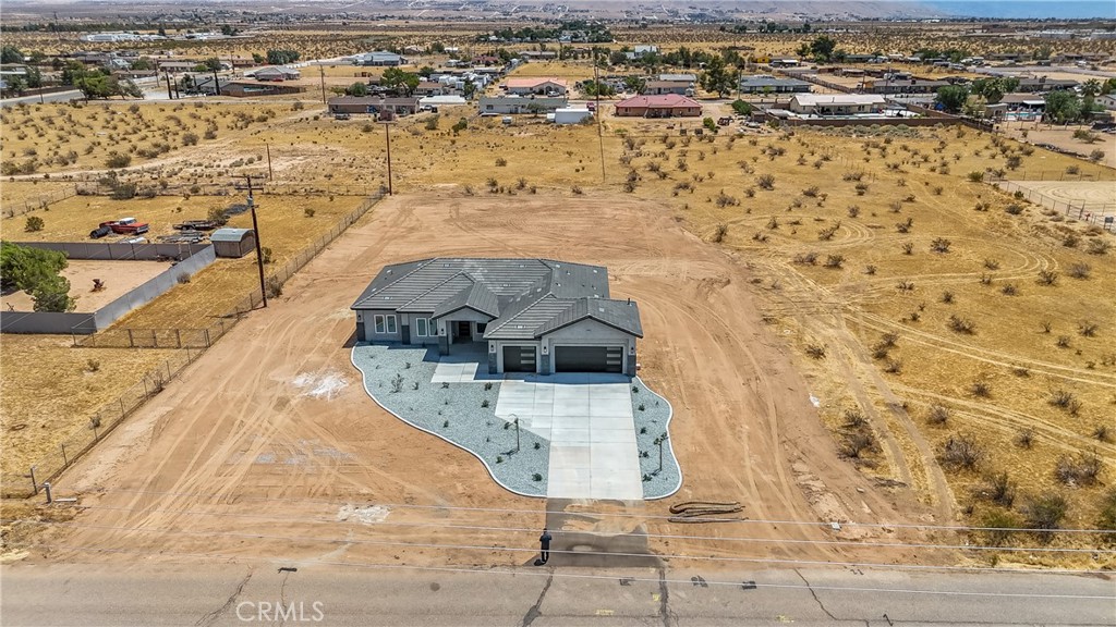 22819 Little Beaver Road Property Photo 4