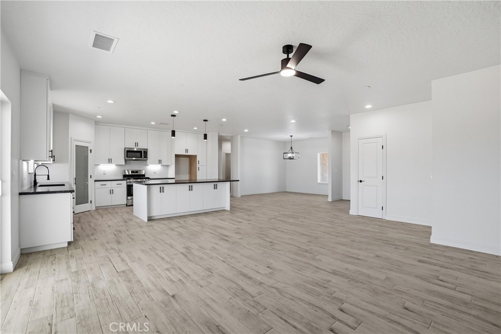 22819 Little Beaver Road Property Photo 15