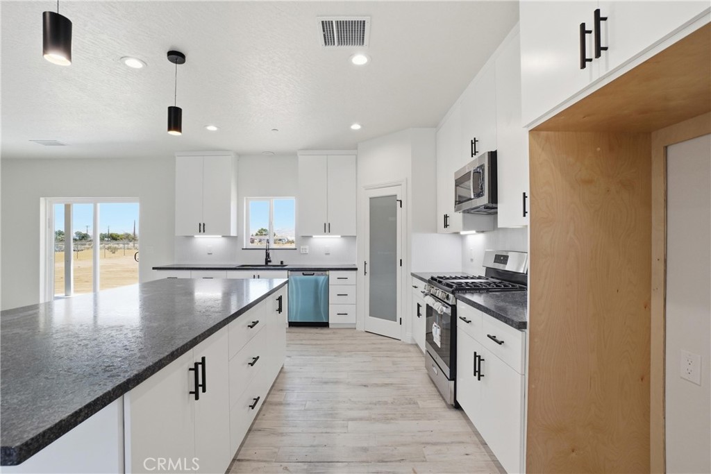 22819 Little Beaver Road Property Photo 19