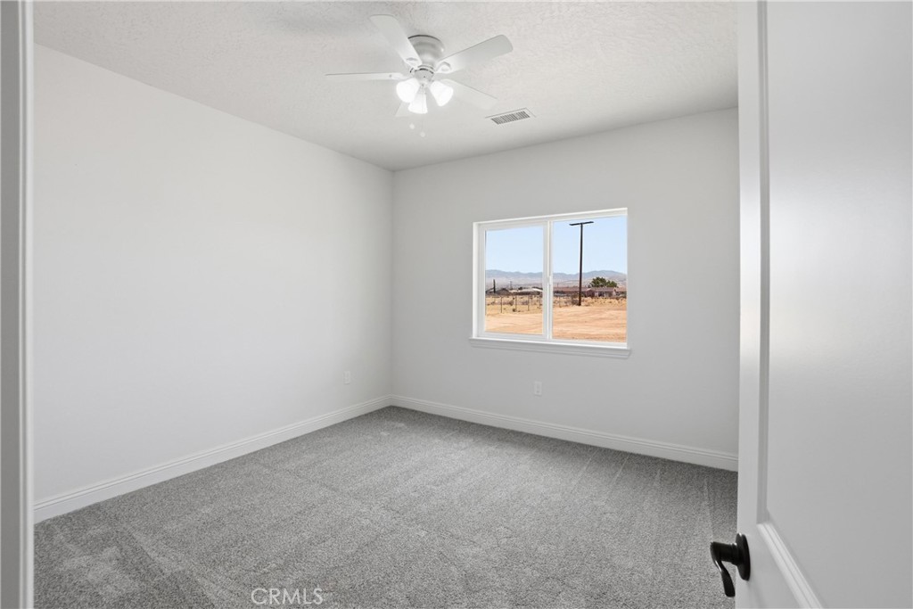 22819 Little Beaver Road Property Photo 36