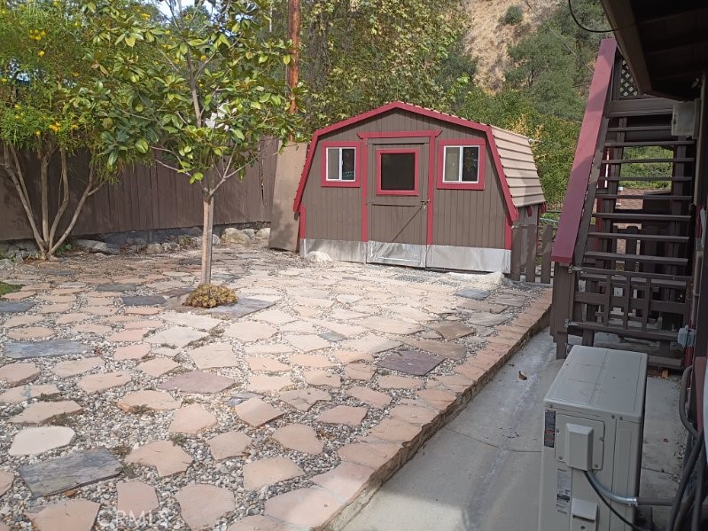 538 Brookside Lane Property Photo 6