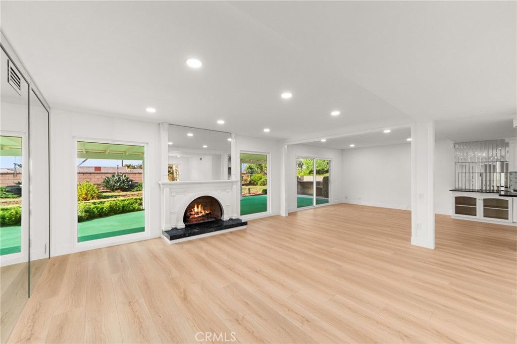 1348 Hickory Property Photo 8