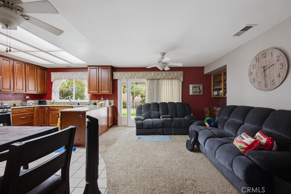 1423 Purdue Property Photo 7