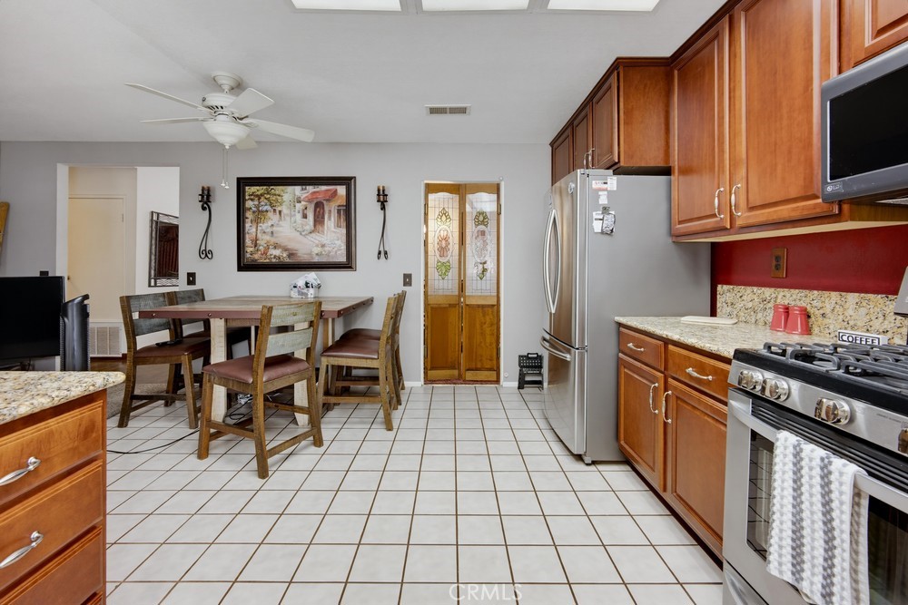 1423 Purdue Property Photo 11