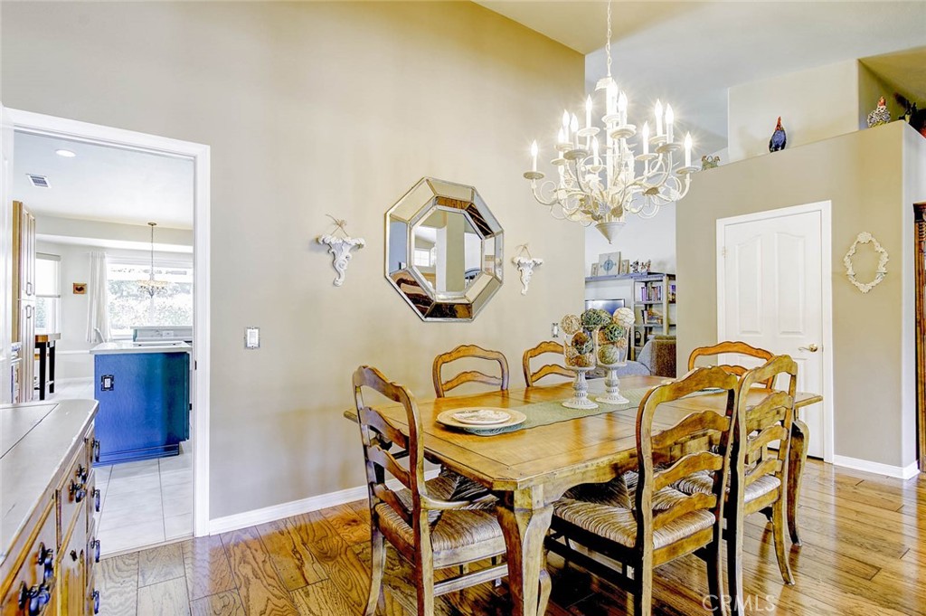 13634 Oak Mesa Drive Property Photo 6
