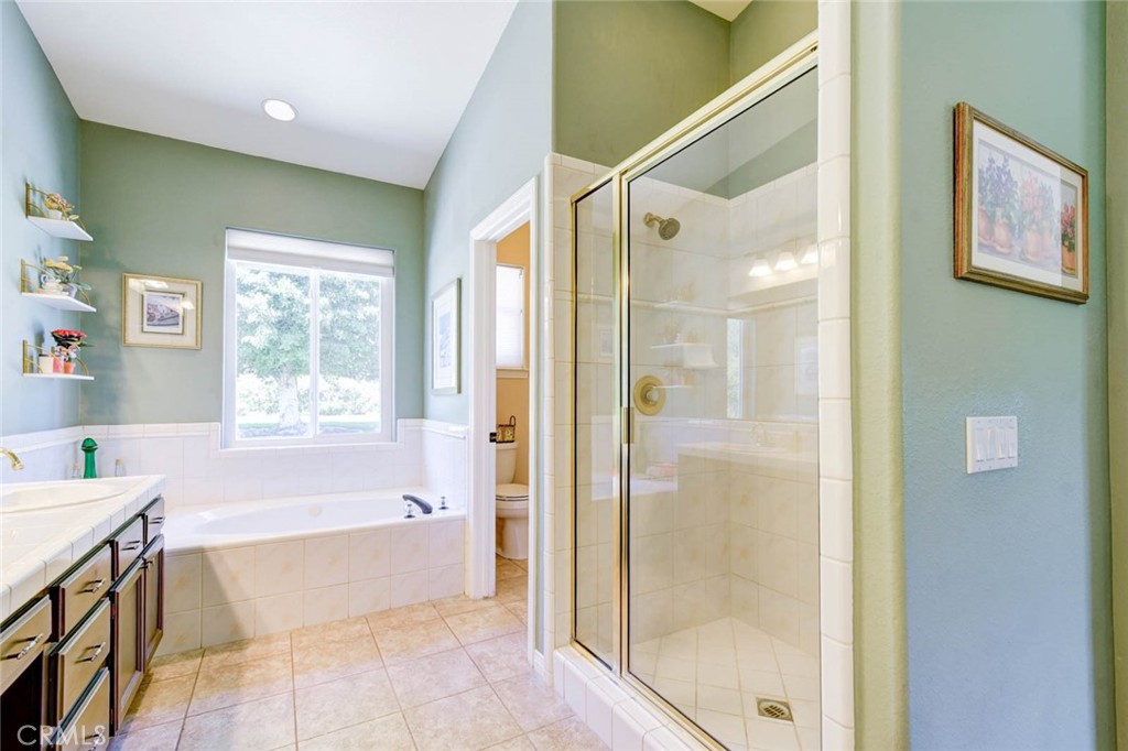 13634 Oak Mesa Drive Property Photo 23
