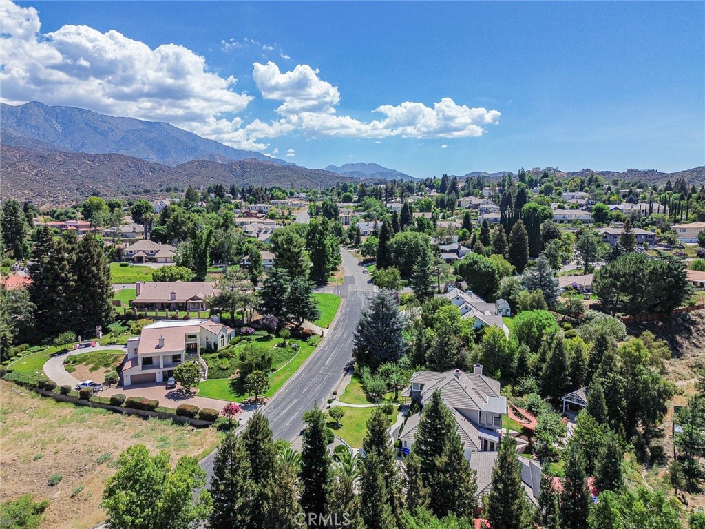 13634 Oak Mesa Drive Property Photo 42