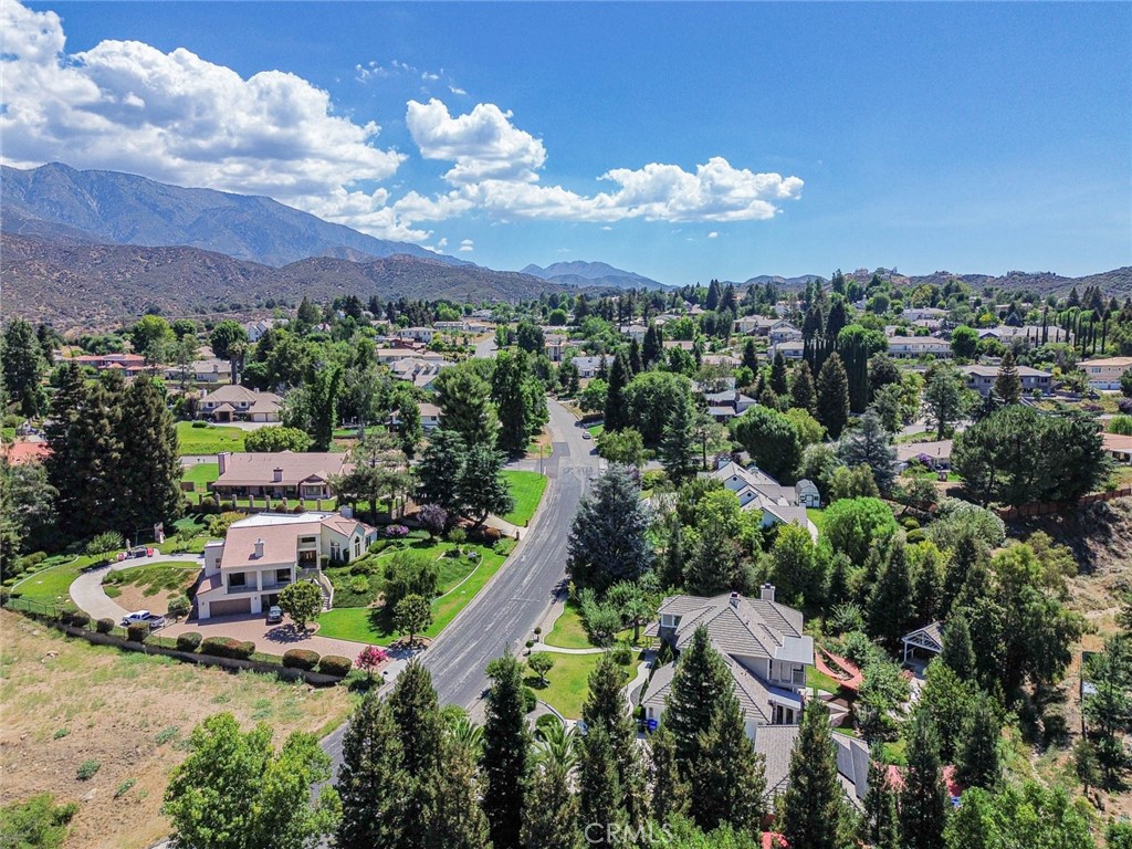 13634 Oak Mesa Drive Property Photo 42