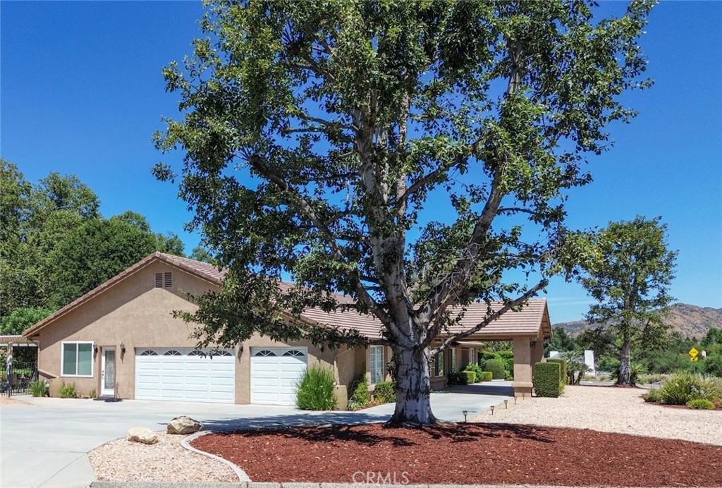 13634 Oak Mesa Drive Property Photo 42