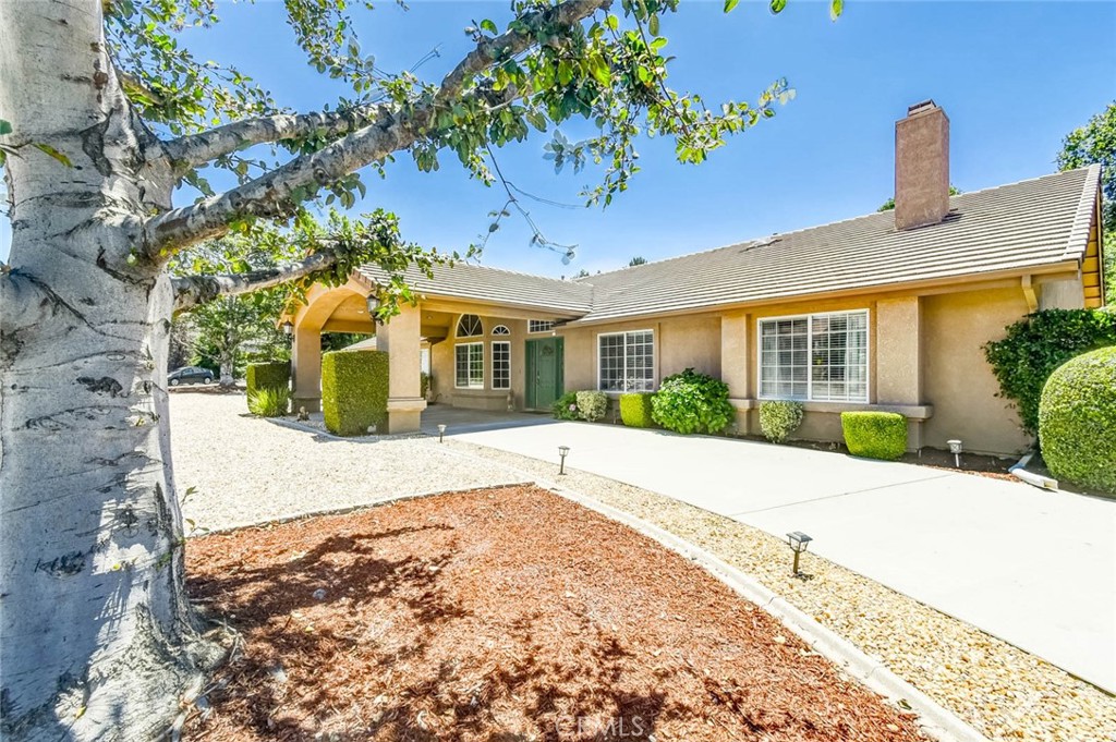 13634 Oak Mesa Drive Property Photo 45