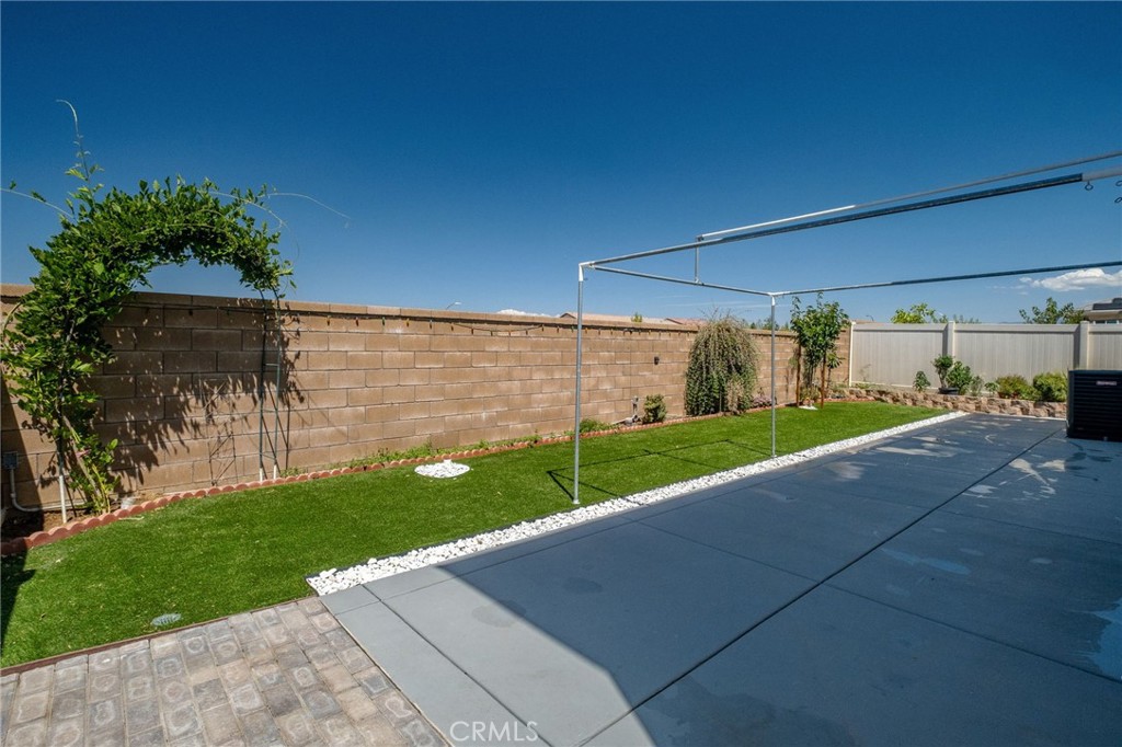 11547 Bing Property Photo 40