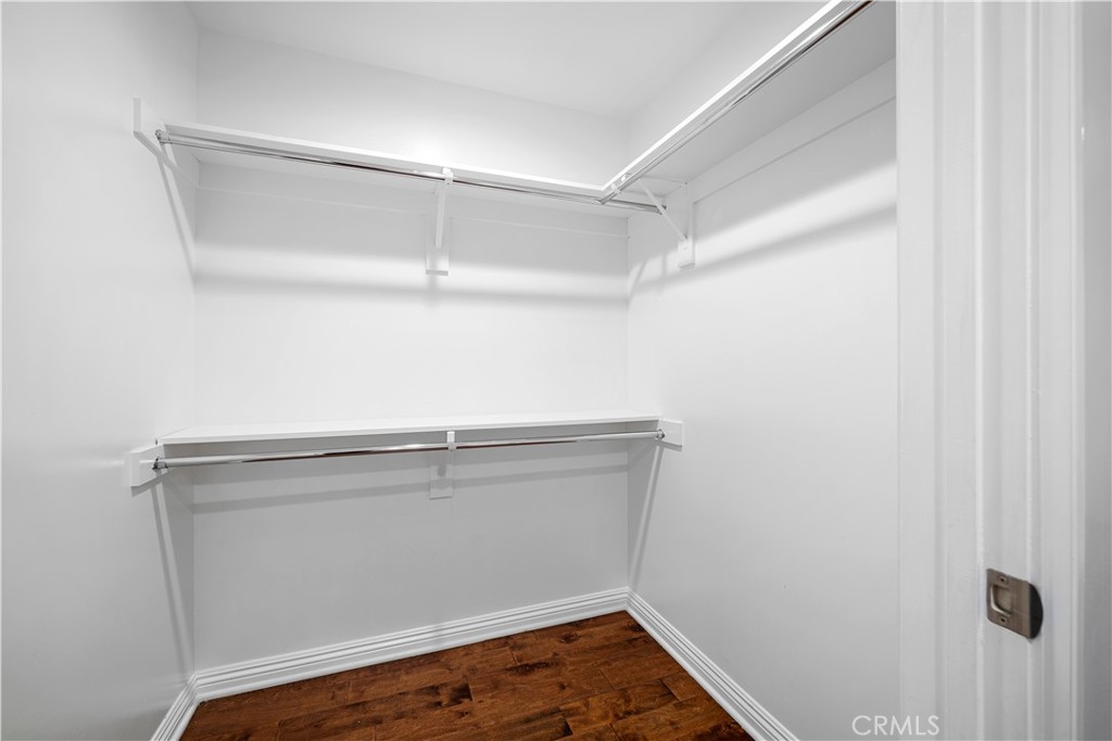 6800 Corbin Avenue 106 Property Photo 23
