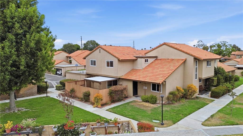 7712 Elder Way Property Photo 1
