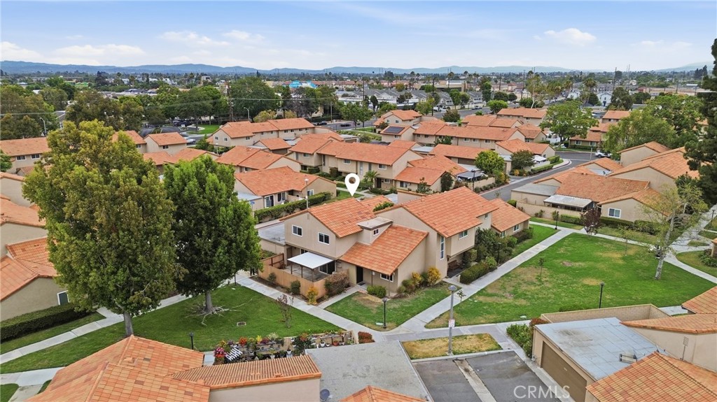 7712 Elder Way Property Photo 2