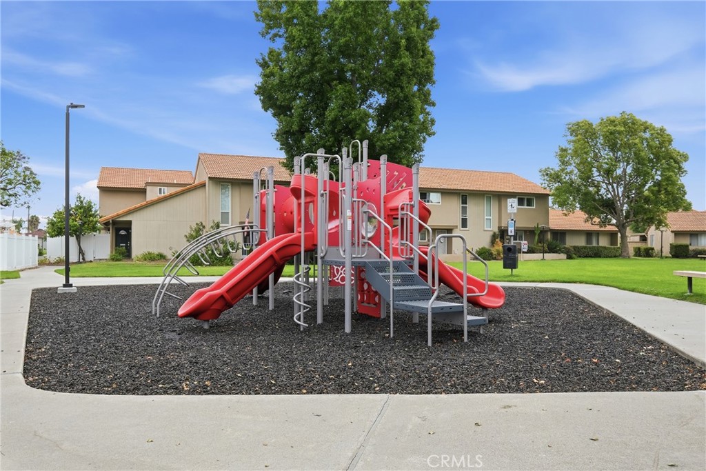 7712 Elder Way Property Photo 34
