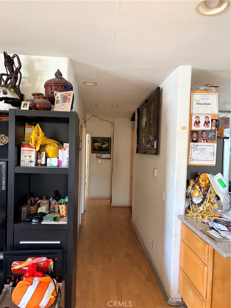 1746 Jackson Avenue A/b Property Photo 16