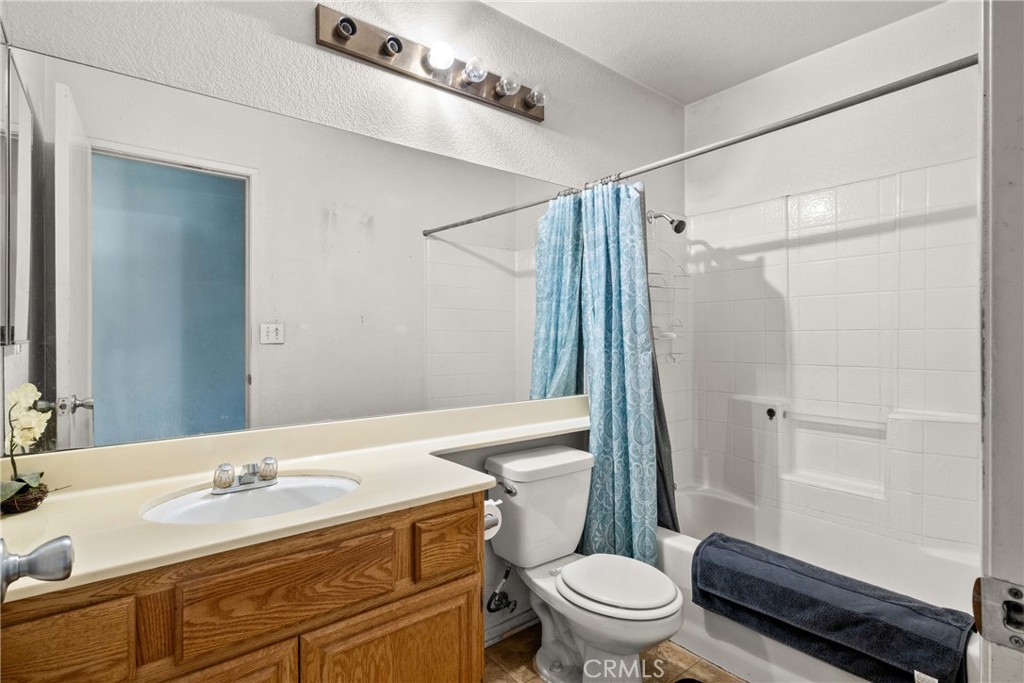 23248 Wildwood Lane Property Photo 22