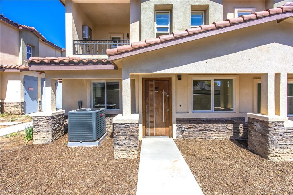 3164 Sterling Property Photo 10
