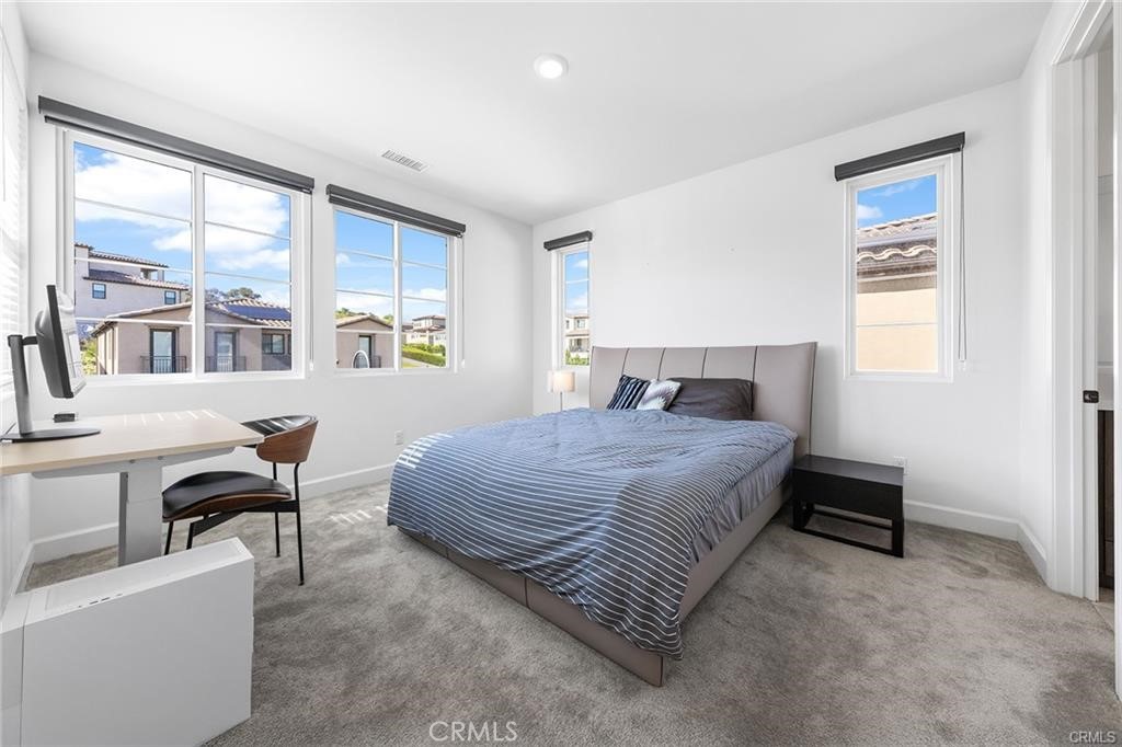 27 Alessio Property Photo 42