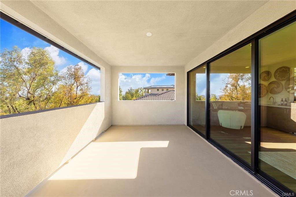 27 Alessio Property Photo 45