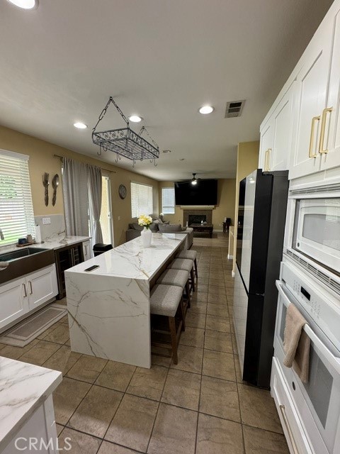 15545 Oliver Property Photo 9