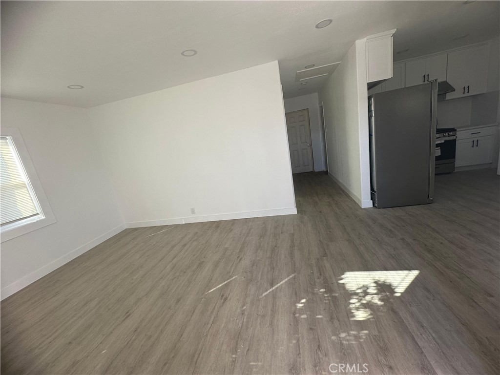 119 Collwood Property Photo 3