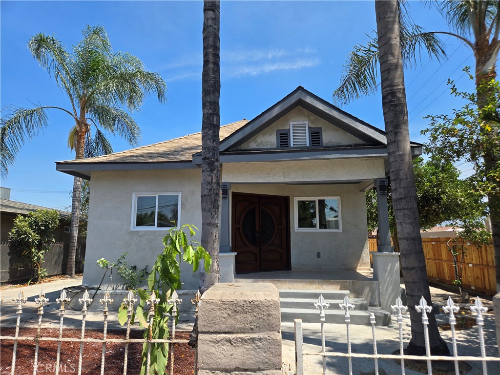 1328 Vine Property Photo