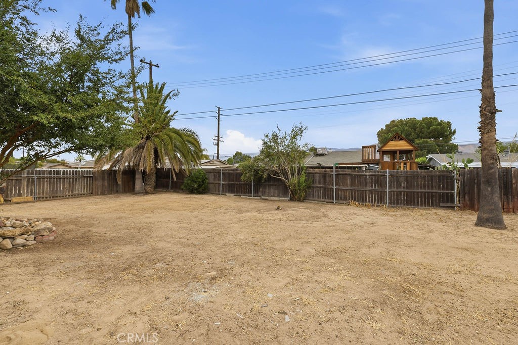 27176 Hibiscus Property Photo 31